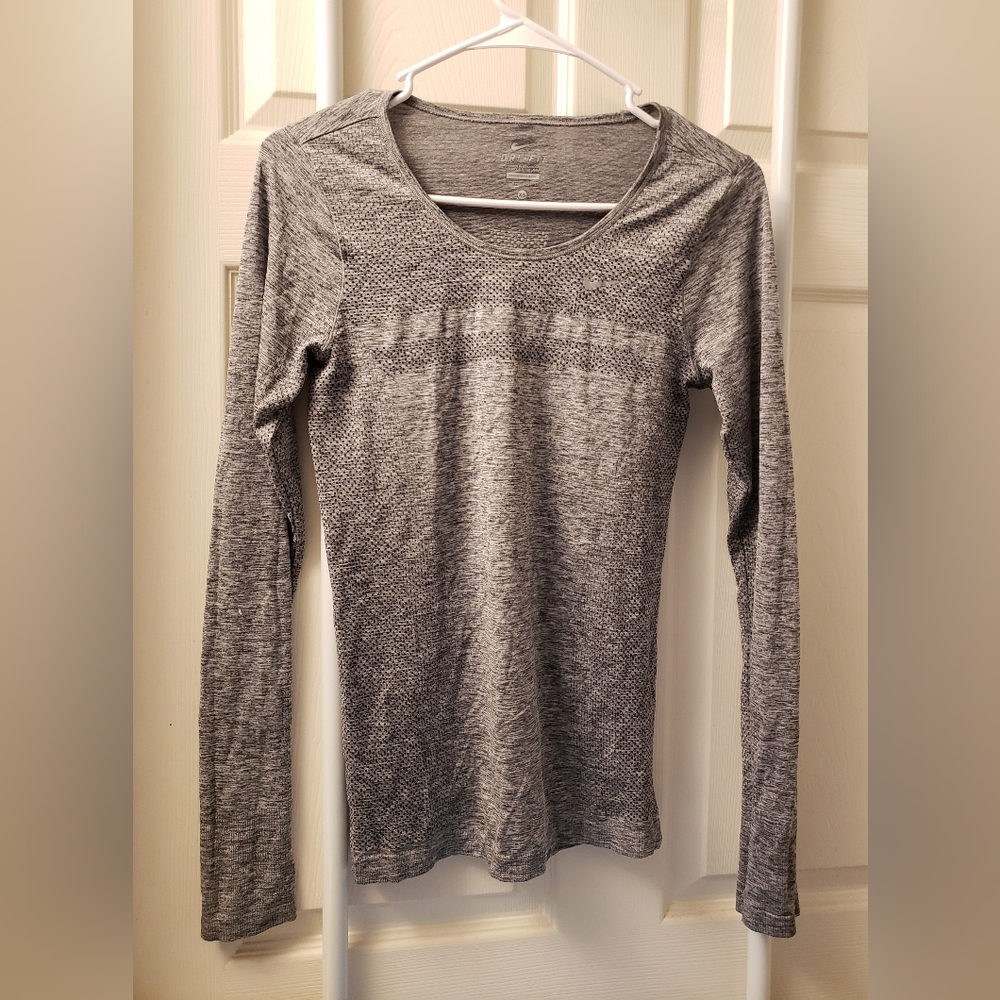 Nike dri fit running top